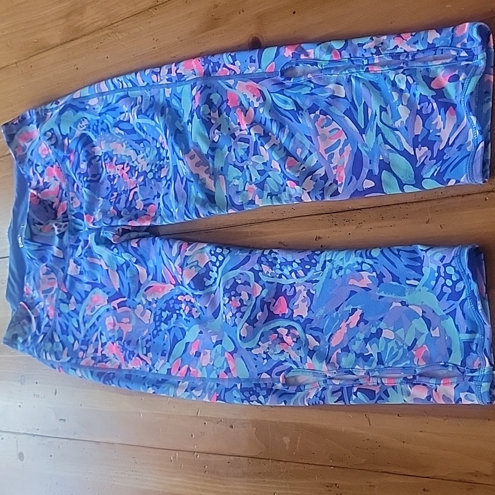 Lilly Pulitzer Royal Purple Party Wave crop leggings